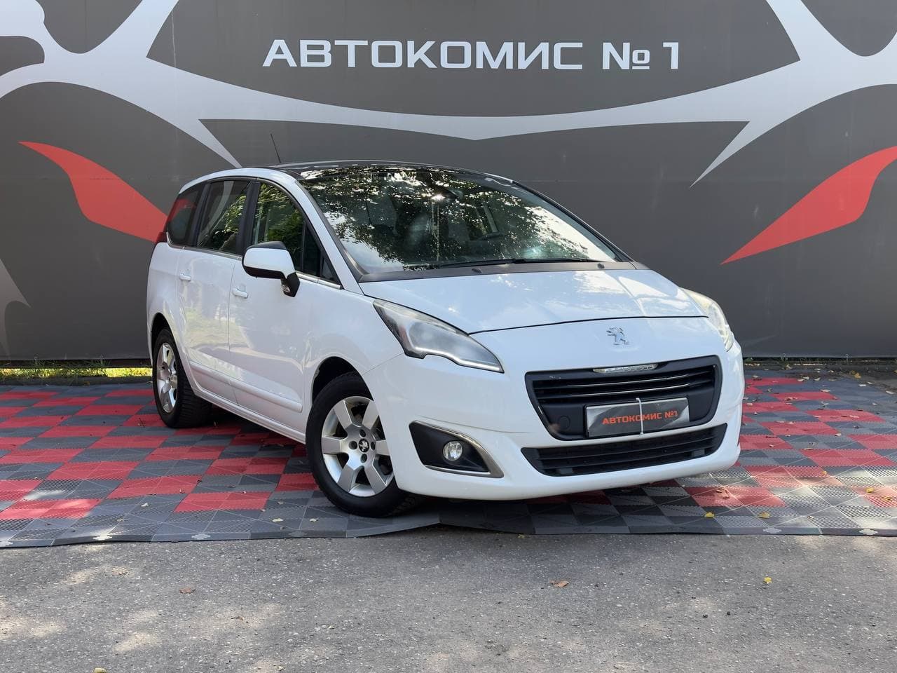 Peugeot 5008
